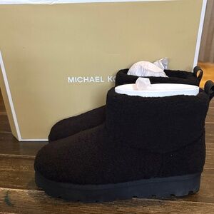 Michael Kors Cozy Sherpa Black Boots
